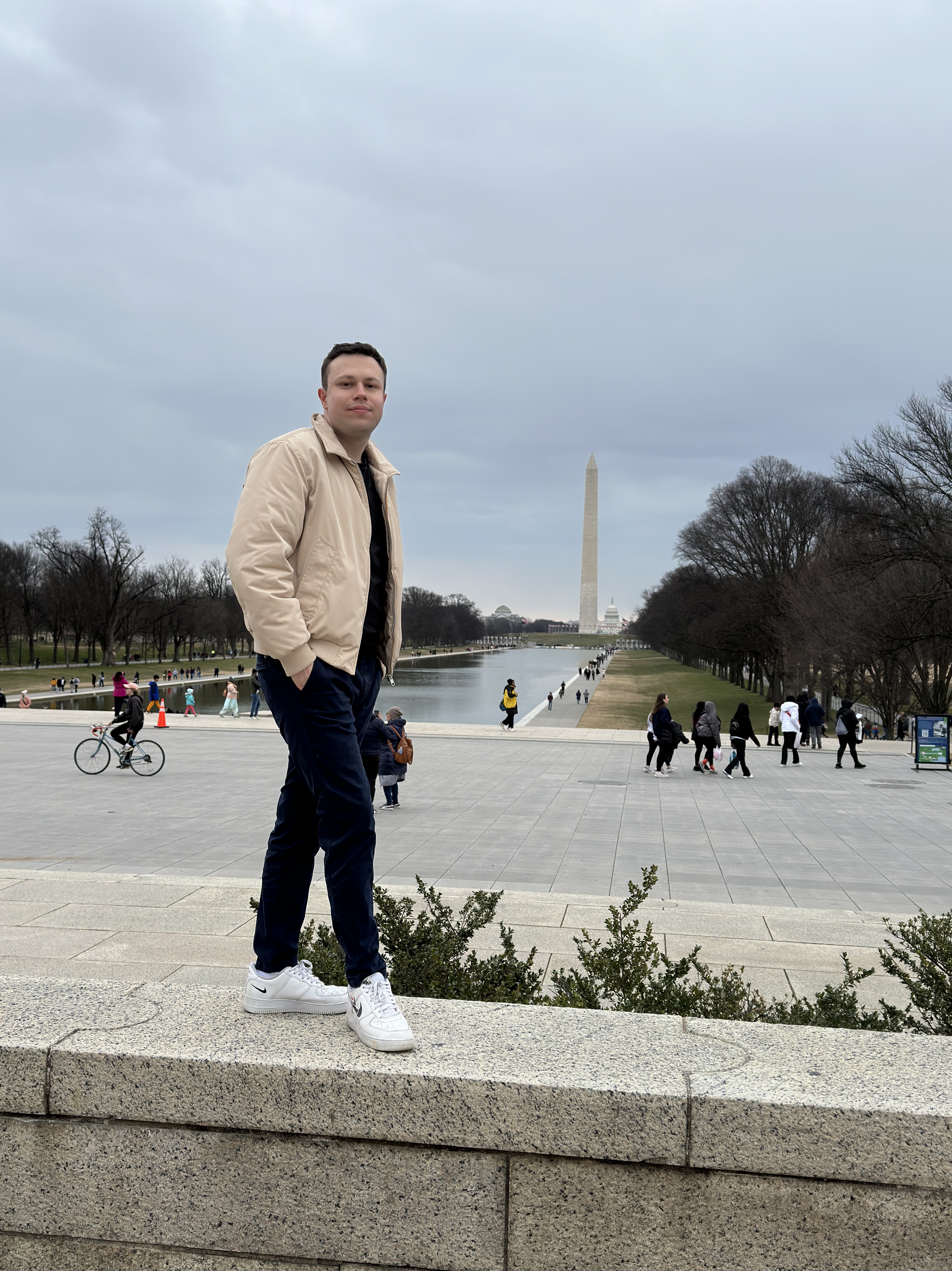 Washington, D.C. — A walk along the National Mall.